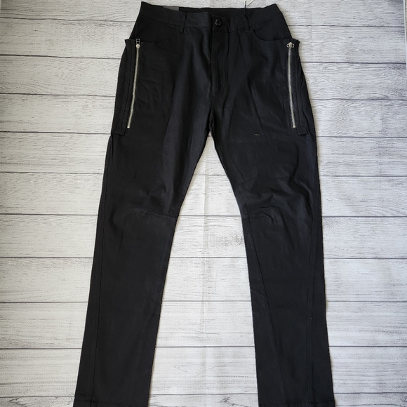 Men's Water Resistant Black Pants With Zipper Pockets - Picture 1 of 11